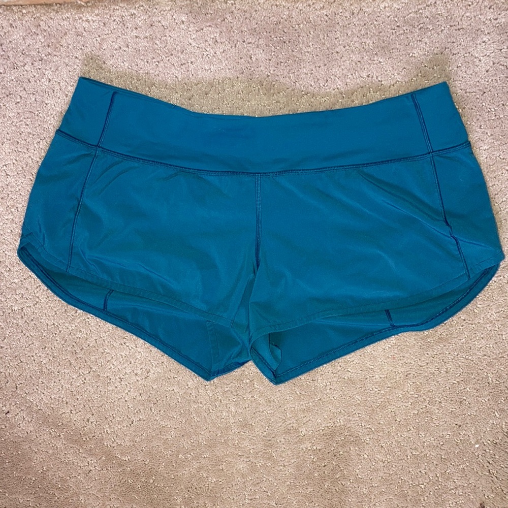 LULULEMON lined workout shorts in like-new condition! Size 10. Beautiful colour!